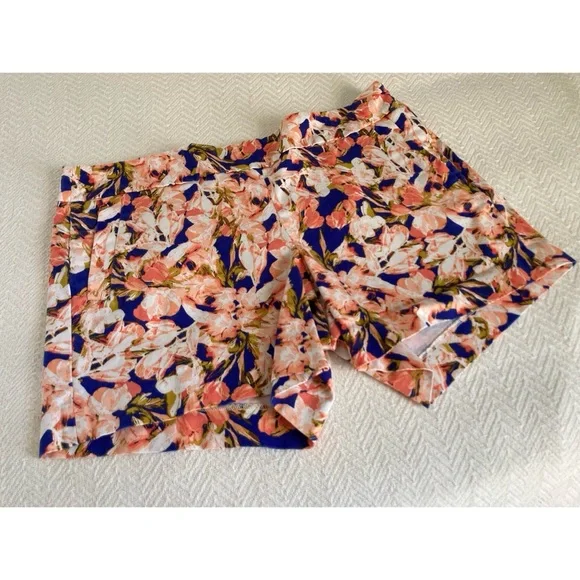 J. Crew Floral Mid-Rise Chino Shorts Size 12 5” Inseam - Picture 13 of 13